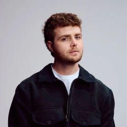 Исполнитель: Alex Warren