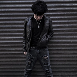 Исполнитель: blandee