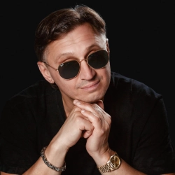 Исполнитель: Мафик