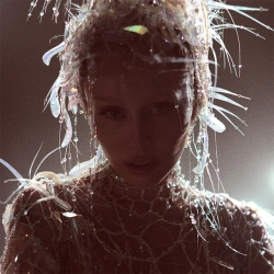 Исполнитель: Miley Cyrus