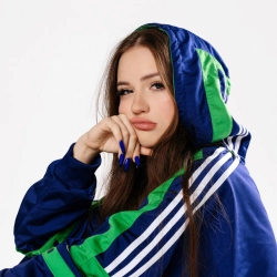 Исполнитель: SCIRENA