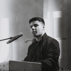 Исполнитель: SHUMEI