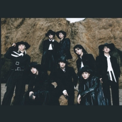 Исполнитель: Stray Kids