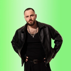 Исполнитель: TONI