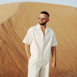 Исполнитель: Topic