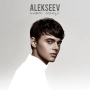 ALEKSEEV - А я пливу