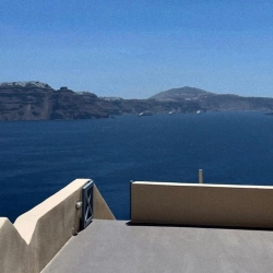 VX - Кришталевий дім